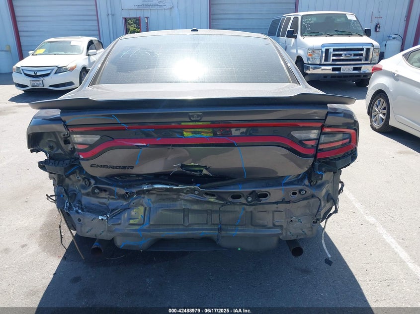 VIN 2C3CDXBG0LH219520 2020 DODGE CHARGER SXT RWD