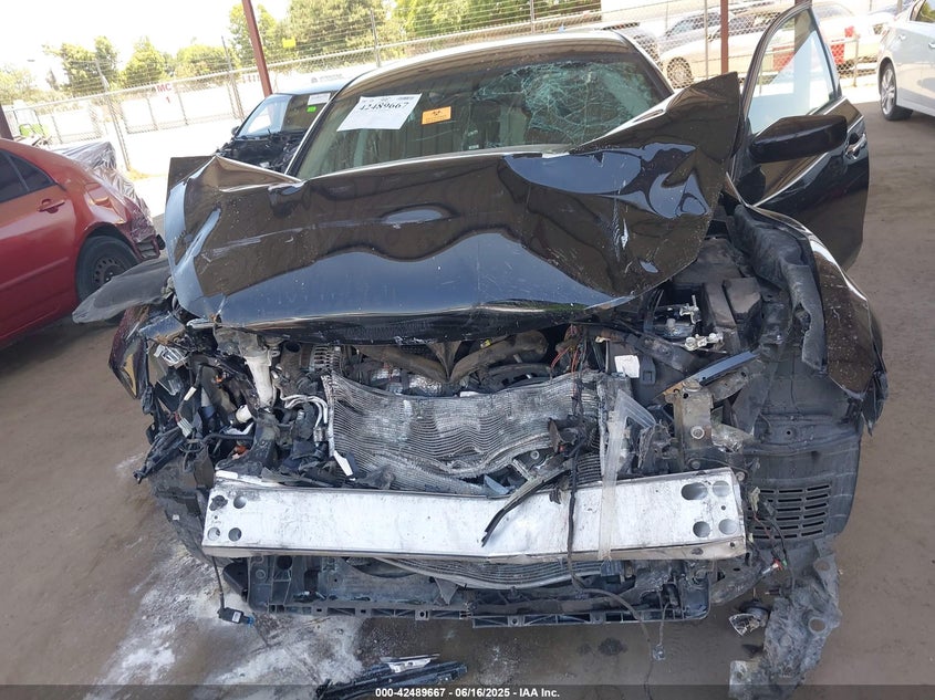 2017 NISSAN ALTIMA VIN: 1N4AL3AP8HN302374