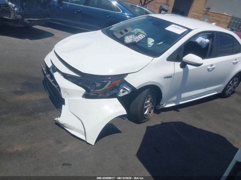 2021 TOYOTA COROLLA HYBRID LE - JTDEAMDE2MJ031122
