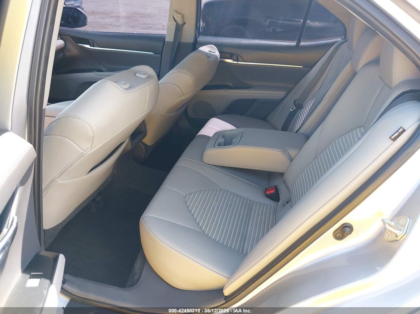 2020 TOYOTA CAMRY VIN: 4T1G11AK6LU932813