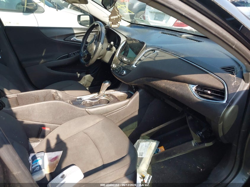 2016 CHEVROLET MALIBU auction photo 5