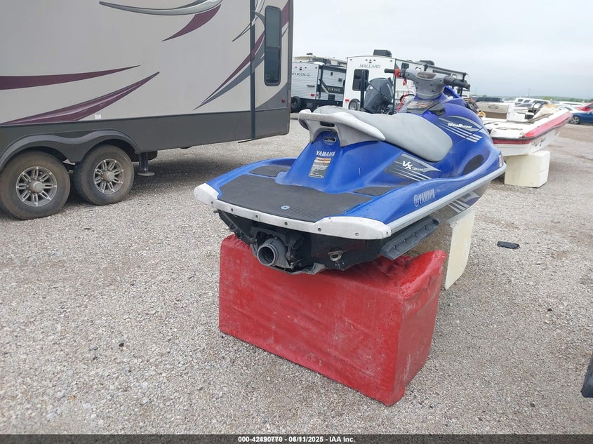 2010 Yamaha Vx Deluxe VIN: YAMA1570B010 Lot: 42490770