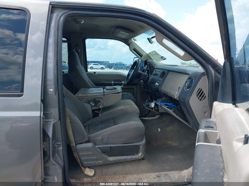 2009 FORD F-250 VIN: 1FTSW21519EB01299