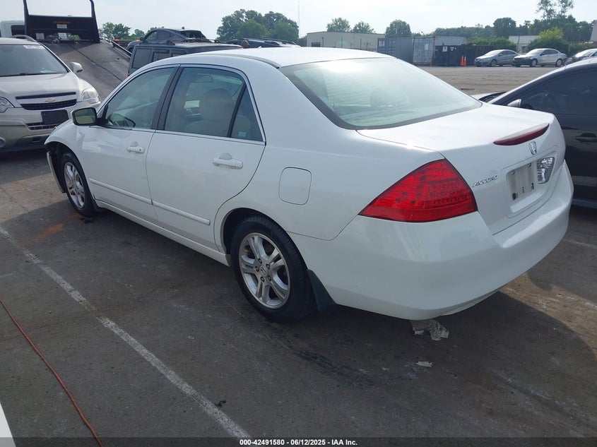 2007 HONDA ACCORD VIN: 1HGCM56317A031702