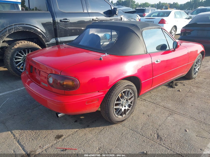JM1NA3519N1311725 1992 MAZDA MX-5 photo no. 4