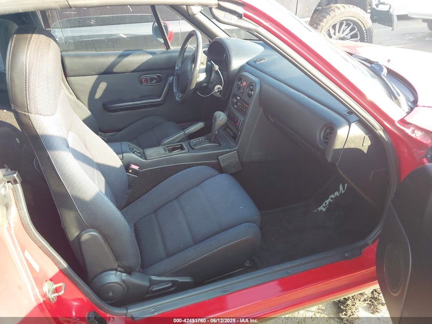 JM1NA3519N1311725 1992 MAZDA MX-5 photo no. 5