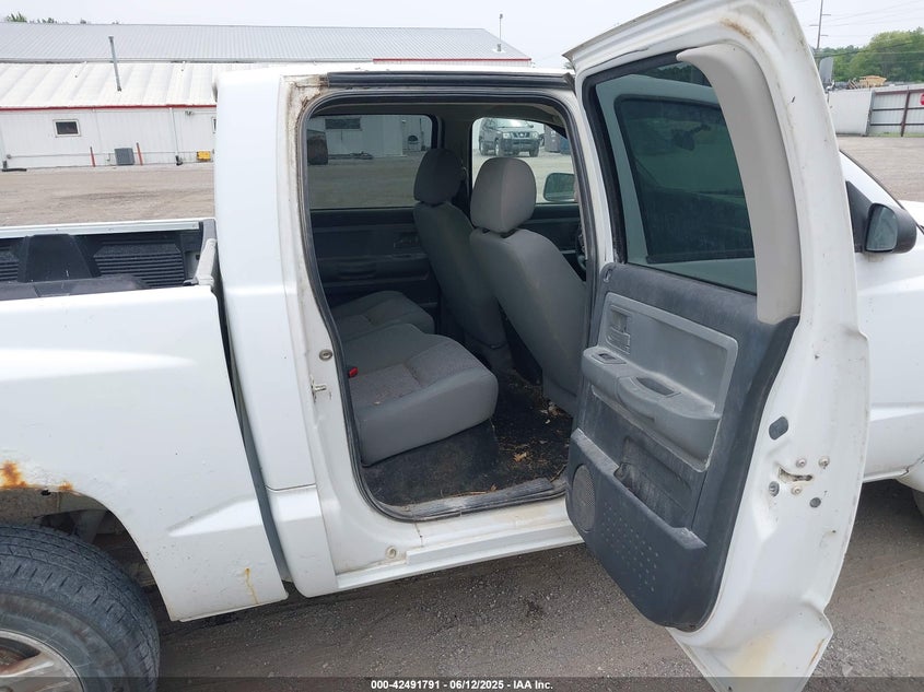 2010 DODGE DAKOTA VIN: 1D7CE3GK4AS163639