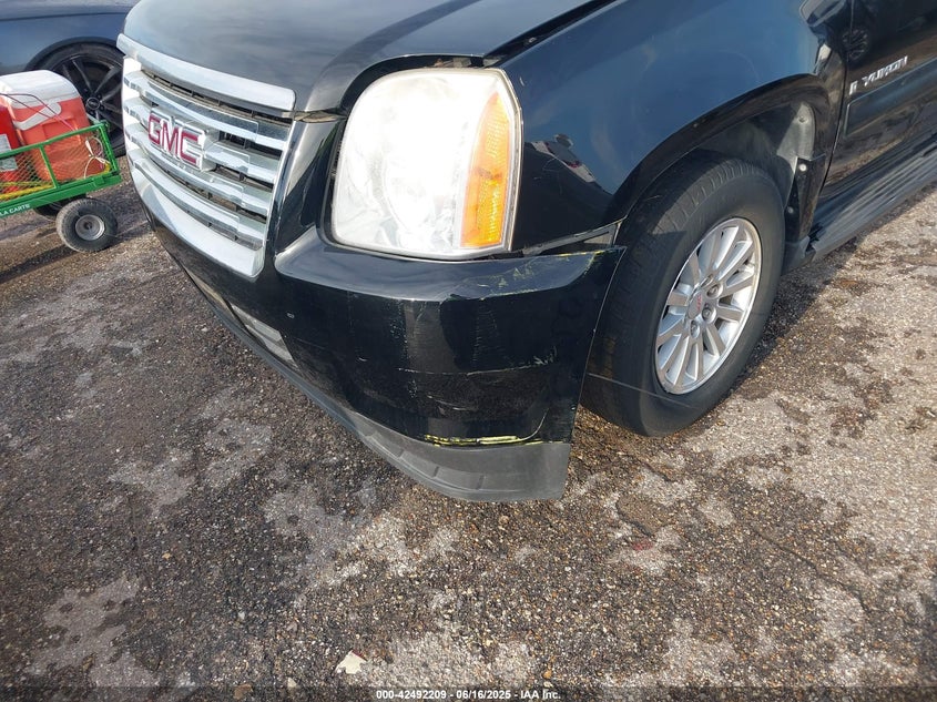 2008 GMC Yukon Hybrid VIN: 1GKFC13528R203403 Lot: 42492209