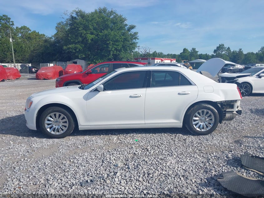 2014 CHRYSLER 300 VIN: 2C3CCAAG7EH164407
