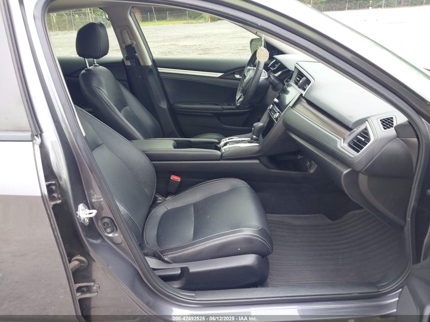 2019 HONDA CIVIC VIN: JHMFC1F3XKX011265
