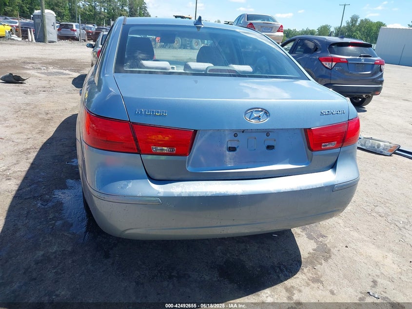 2010 HYUNDAI SONATA VIN: 5NPET4AC6AH639226
