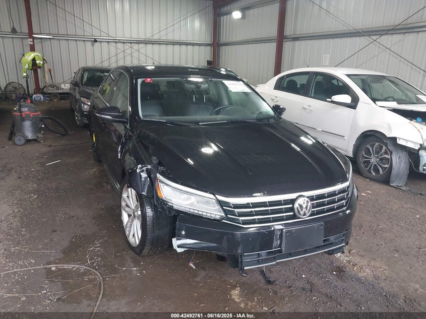 2018 VOLKSWAGEN PASSAT VIN: 1VWBA7A38JC032988