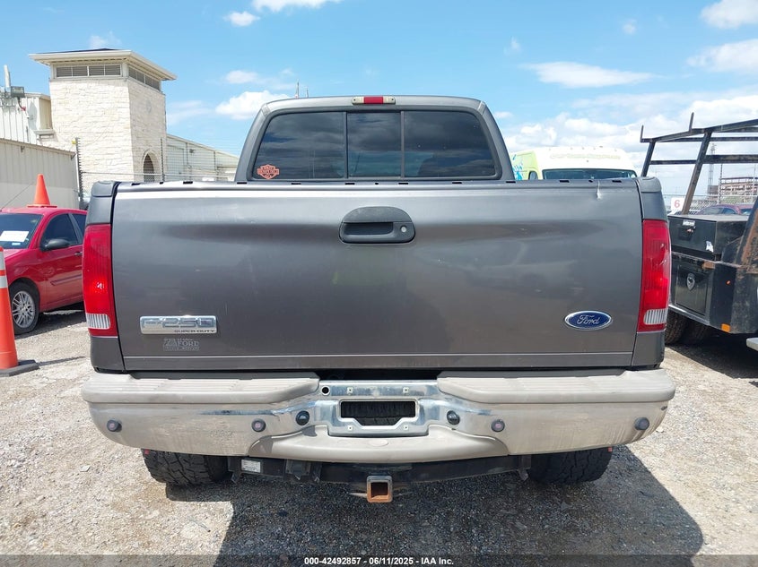 2005 Ford F-250 Lariat/Xl/Xlt VIN: 1FTSW21P75EC31793 Lot: 42492857