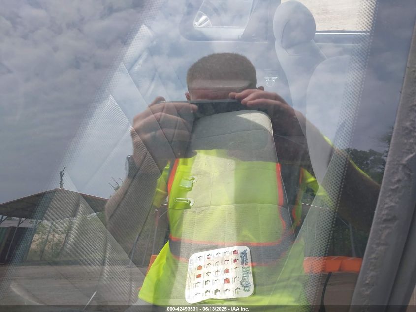 1990 Ford Mustang Lx VIN: 1FACP40E6LF175968 Lot: 42493531