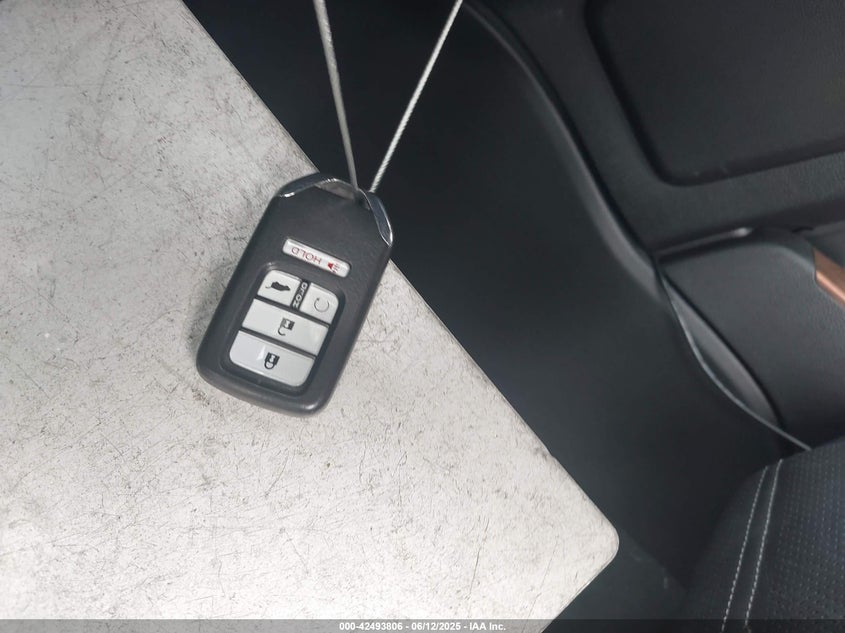 2021 HONDA CR-V VIN: 2HKRW1H92MH410113
