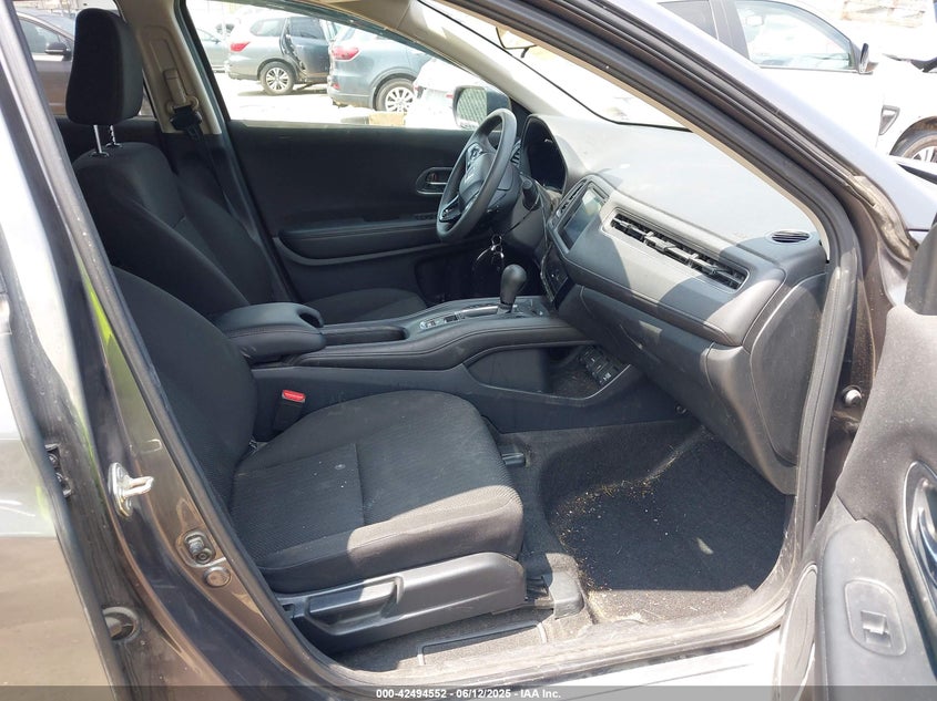 2018 HONDA HR-V VIN: 3CZRU6H55JM719591
