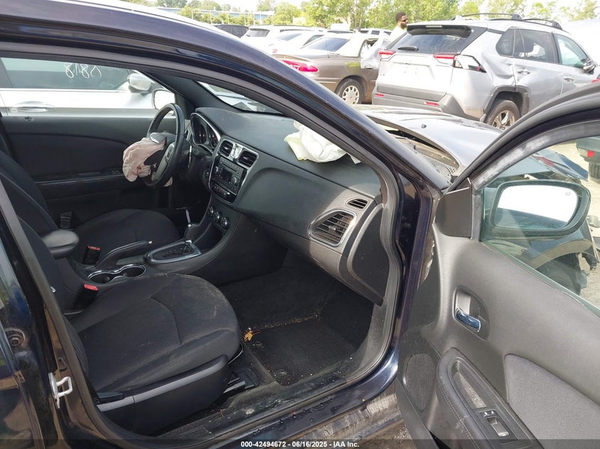 2012 CHRYSLER 200 VIN: 1C3CCBBB6CN283496