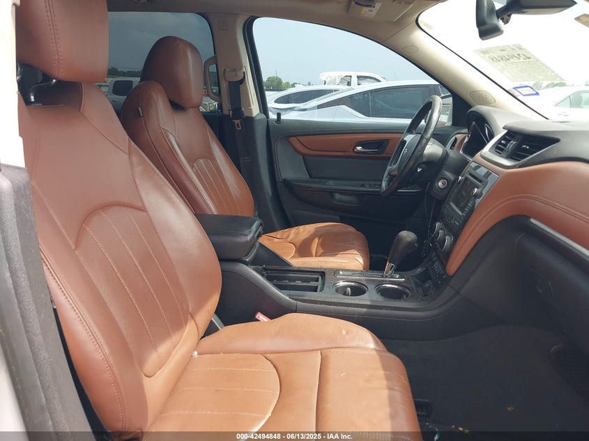 2016 CHEVROLET TRAVERSE LTZ - 1GNKRJKD8GJ243961