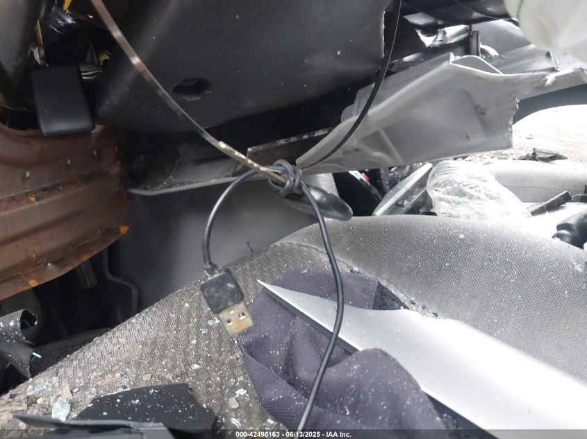 2005 Toyota Highlander V6 VIN: JTEEP21A550096215 Lot: 42495163