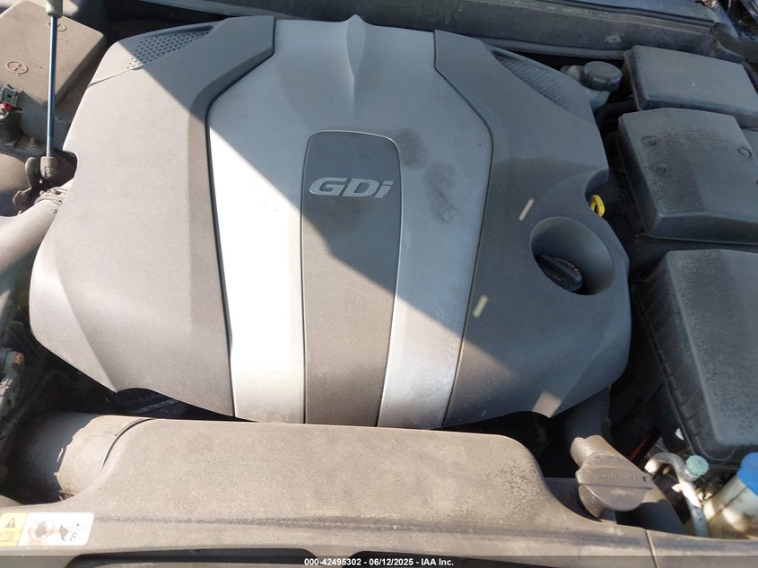 2013 HYUNDAI GENESIS 3.8 - KMHGC4DD2DU245158