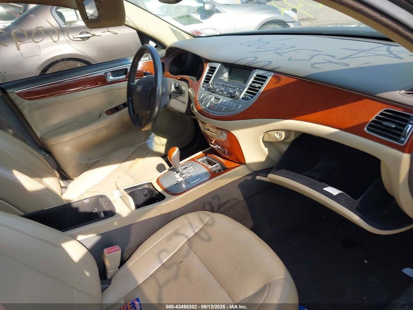 2013 HYUNDAI GENESIS 3.8 - KMHGC4DD2DU245158