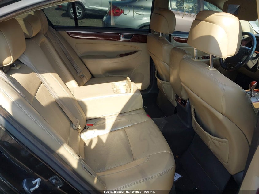 2013 HYUNDAI GENESIS 3.8 - KMHGC4DD2DU245158