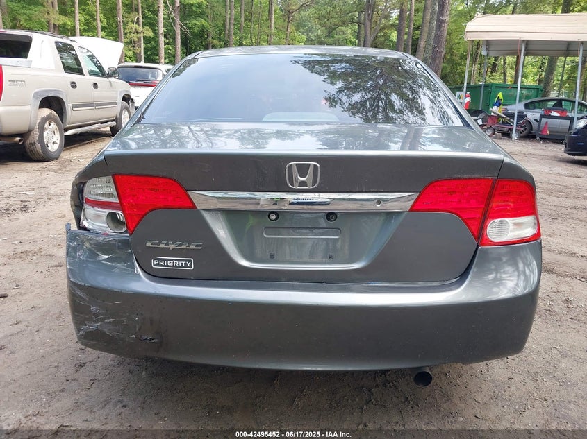 2011 HONDA CIVIC VIN: 19XFA1F51BE034572