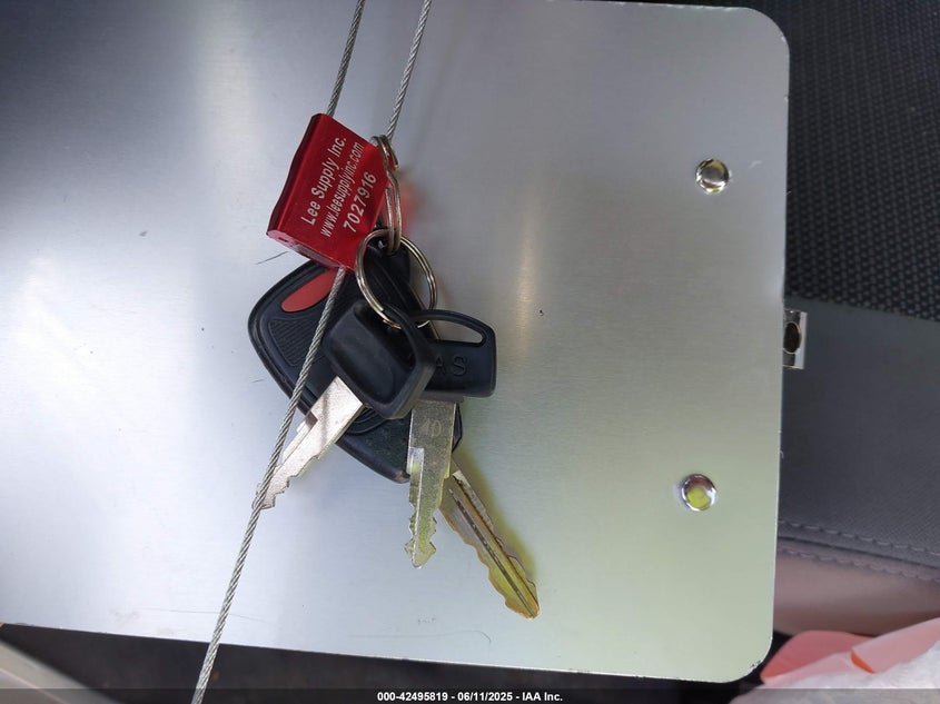 2007 Jeep Wrangler Unlimited X VIN: 1J4GA39117L113483 Lot: 42495819