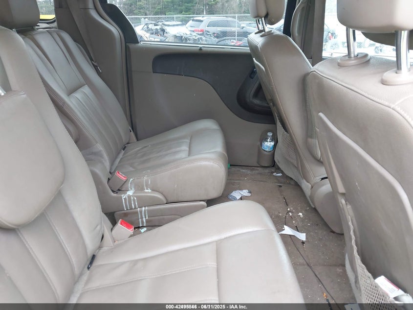 2015 CHRYSLER TOWN & COUNTRY TOURING - 2C4RC1BG8FR645864