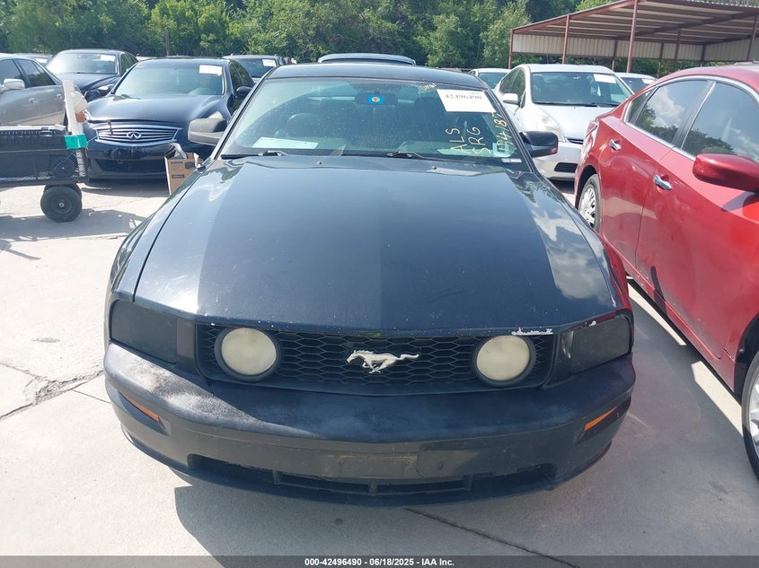 2008 FORD MUSTANG VIN: 1ZVHT82H985134187