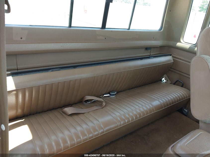 1990 Ford F250 VIN: 1FTHX25G1LKB15229 Lot: 42496757