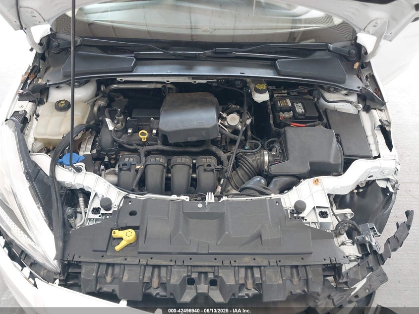 2017 FORD FOCUS VIN: 1FADP3F2XHL342823