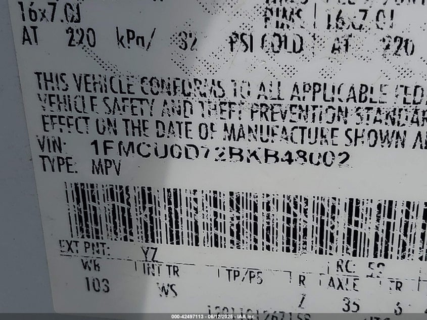 2011 FORD ESCAPE VIN: 1FMCU0D72BKB48002