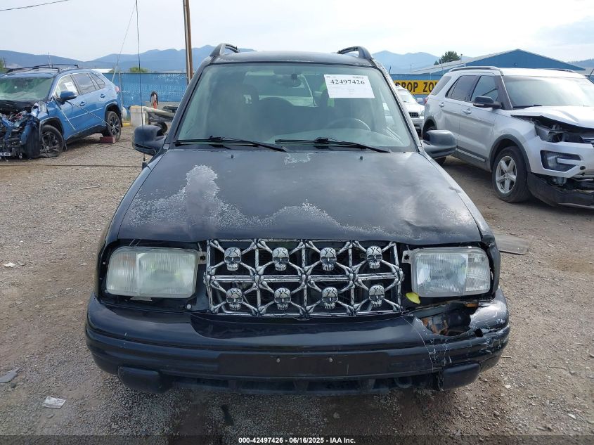 2003 Chevrolet Tracker Hard Top Lt VIN: 2CNBJ634836946183 Lot: 42497426