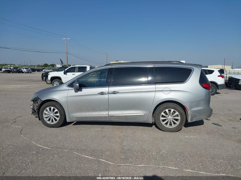 2017 CHRYSLER PACIFICA TOURING-L - 2C4RC1BG7HR642618