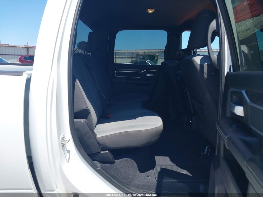 2024 RAM 2500 BIG HORN  4X4 6'4 BOX - 3C6UR5DJ6RG249894