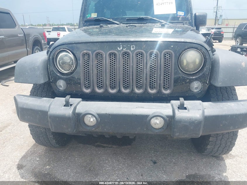 2016 JEEP WRANGLER UNLIMITED SPORT - 1C4BJWDG8GL114191