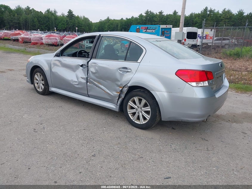 2012 SUBARU LEGACY auction photo 3