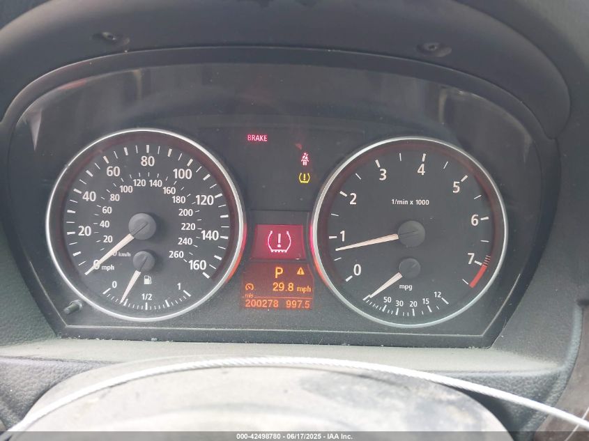 2007 BMW 328Xi VIN: WBAVT73547FZ35877 Lot: 42498780