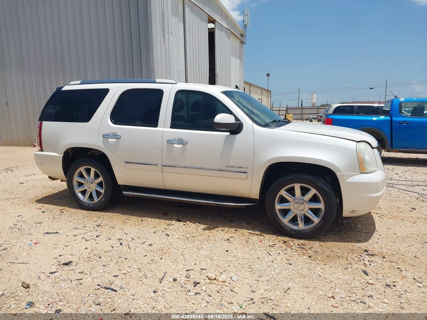 2011 GMC YUKON VIN: 1GKS1EEF1BR391341