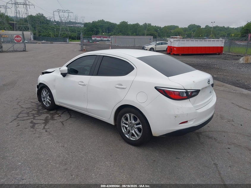 2017 TOYOTA YARIS IA VIN: 3MYDLBYVXHY156540
