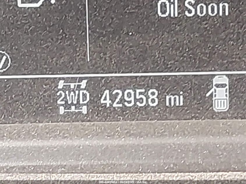 2021 Chevrolet Silverado 1500 - 1GCRYAEFXMZ217740