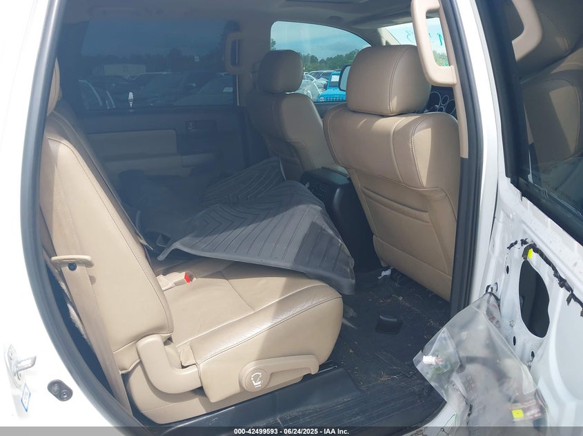 Vin: 5tdzy5g16es050773, lot: 42992310, toyota sequoia sr5 5.7l v8 20142