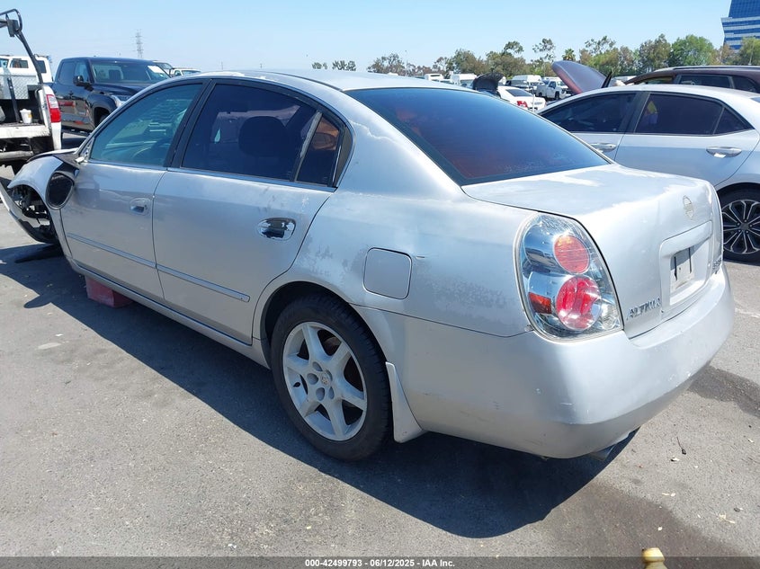 2003 Nissan Altima 3.5 Se silver sedan gasoline 1N4BL11D63C217858 photo #4