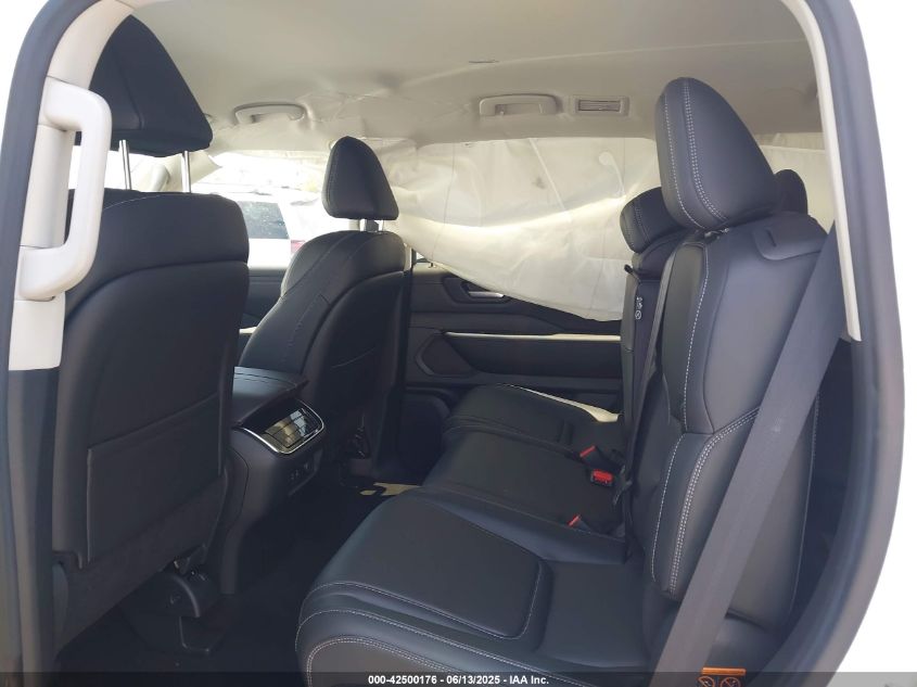 2025 Nissan Armada - JN8AY3AD2S9301095