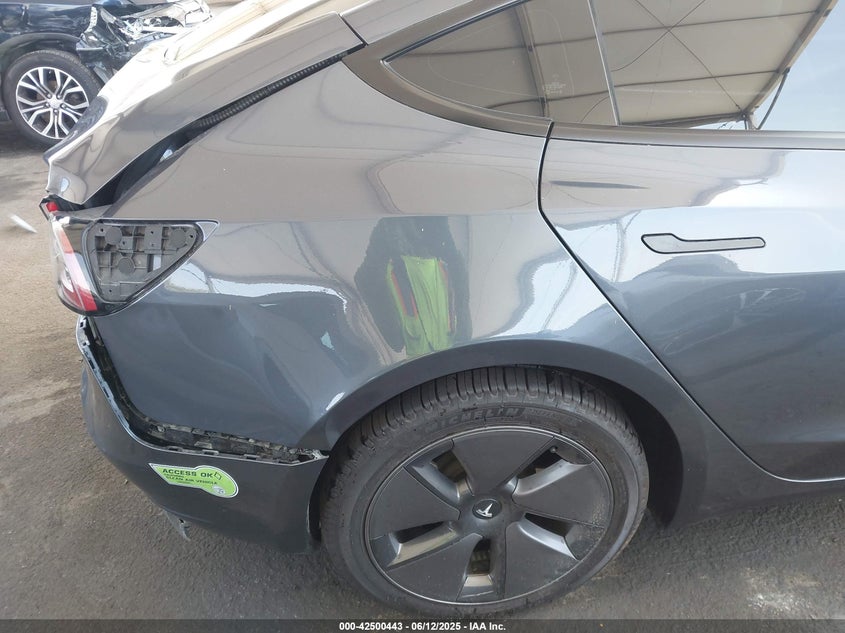 2023 Tesla Model 3 Rear-Wheel Drive VIN: 5YJ3E1EA3PF622898 Lot: 42500443