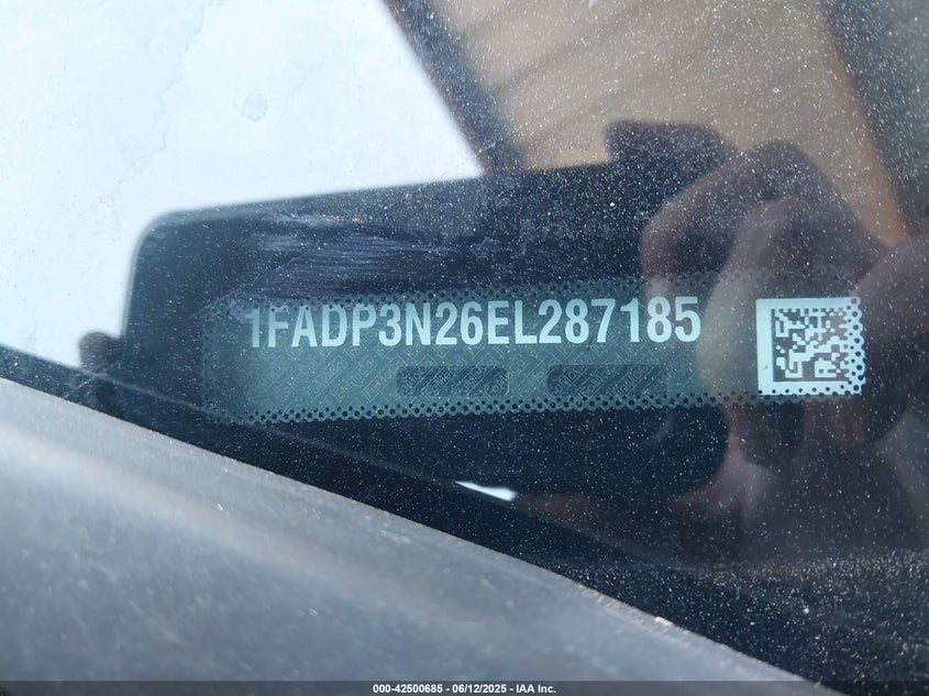 2014 FORD FOCUS VIN: 1FADP3N26EL287185