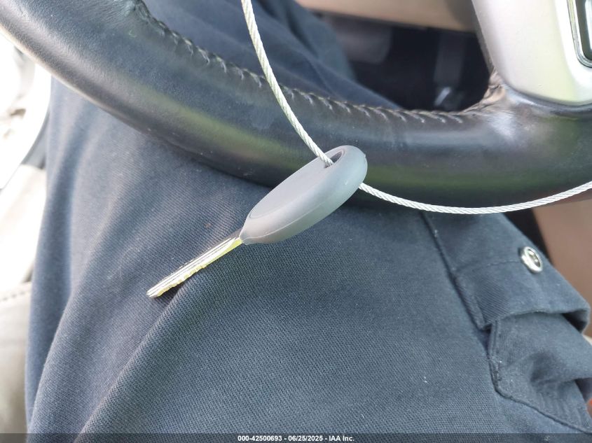 2011 Chrysler 200 Limited VIN: 1C3BC7EG1BN560621 Lot: 42500693