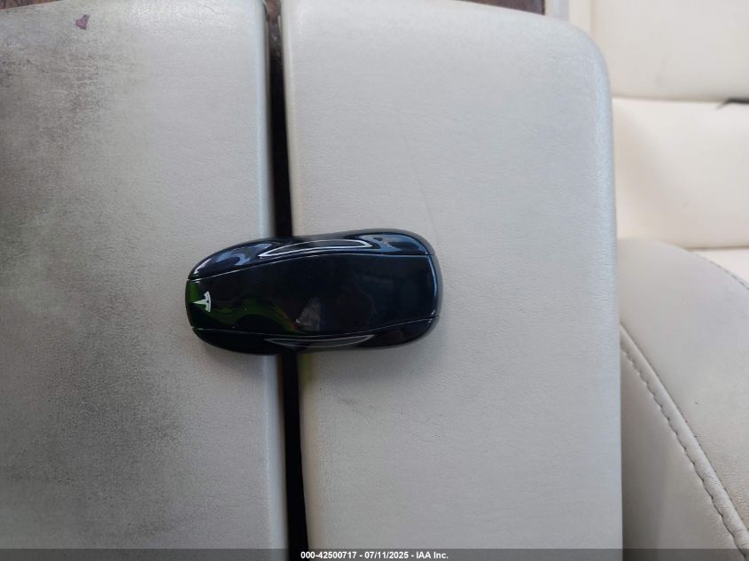 2017 Tesla Model S 100D/60D/75D/90D/P100D VIN: 5YJSA1E20HF222251 Lot: 42500717