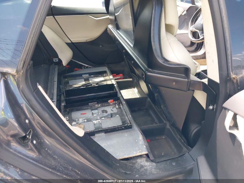 2017 Tesla Model S 100D/60D/75D/90D/P100D VIN: 5YJSA1E20HF222251 Lot: 42500717